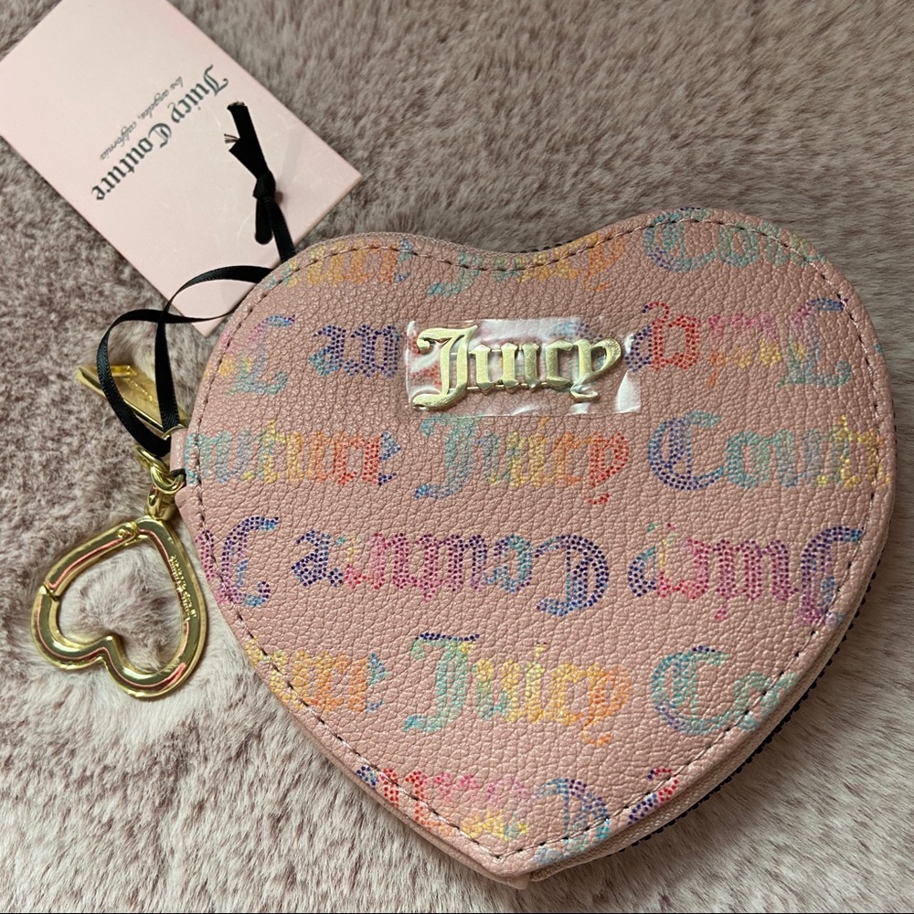 Juicy Couture pink heart wallet 💗